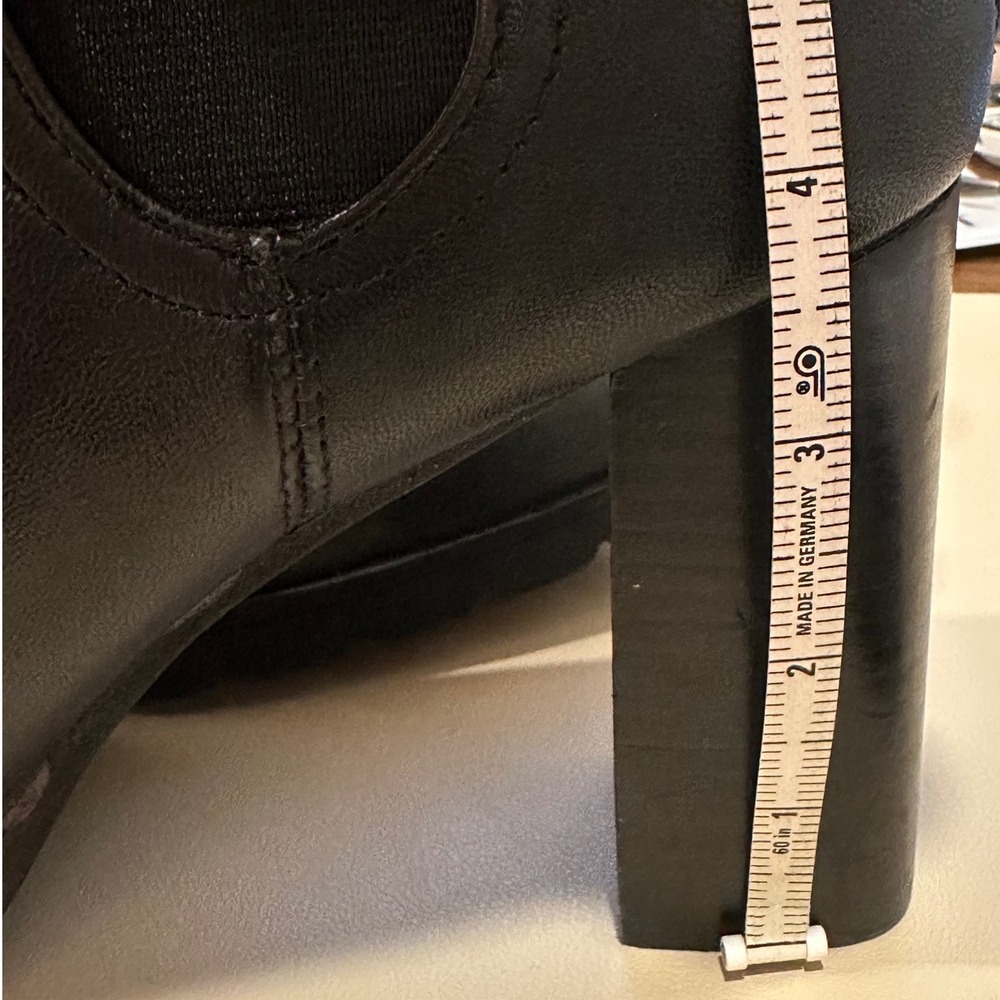 Adrienne Vittadini NERINA Ankle Boots 9.5M Black Leather Block Heel Lug Sole - Picture 7 of 10